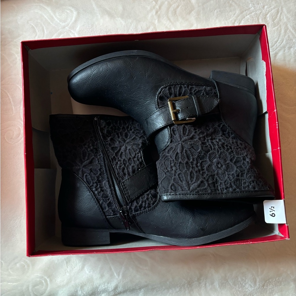 Barely used black booties with embroidery design